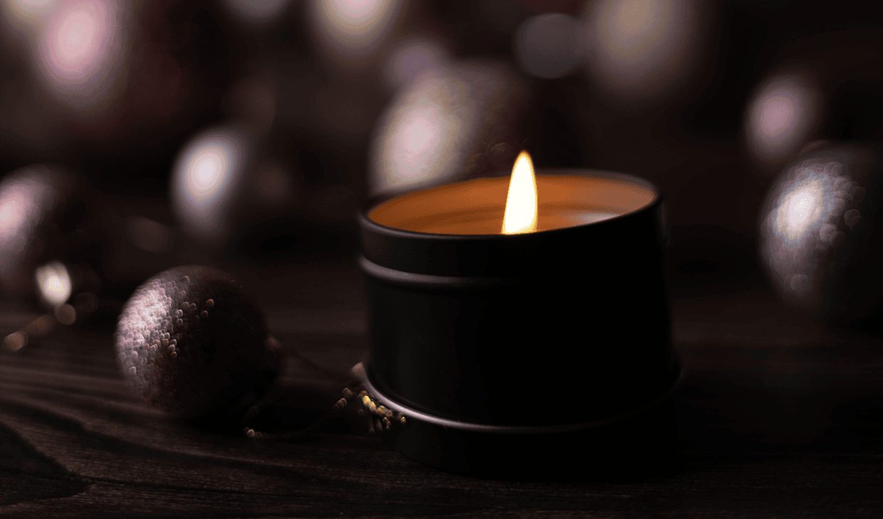Warm glow candle and decorations